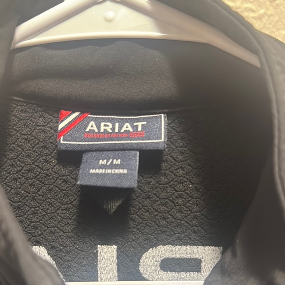 Ariat Boys Black Vest - Picture 2 of 4